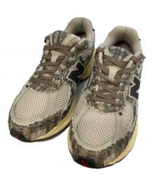 NEW BALANCE×Joe Freshgoods（ニューバランス×ジョー・フレッシュグッズ）の古着「ABZORB 2010 ローカットスニーカー」｜ベージュ×グレー