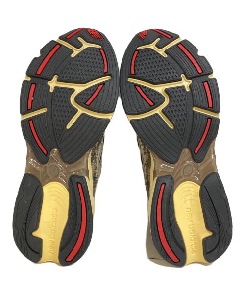 NEW BALANCE（ニューバランス）NEW BALANCE (ニューバランス) Joe Freshgoods (ジョー・フレッシュグッズ) ABZORB 2010 ローカットスニーカー ベージュ×グレー サイズ:27の古着・服飾アイテム