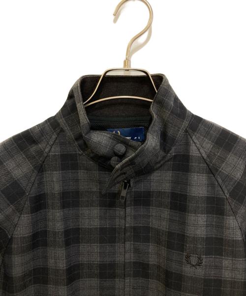 FRED PERRY（フレッドペリー）FRED PERRY (フレッドペリー) Harrington JKT　F2436 グレー サイズ:Sの古着・服飾アイテム