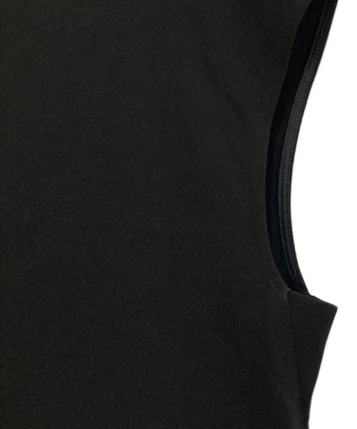 UNTITLED（アンタイトル）UNTITLED (アンタイトル) ノースリーブワンピース ブラック サイズ:3の古着・服飾アイテム