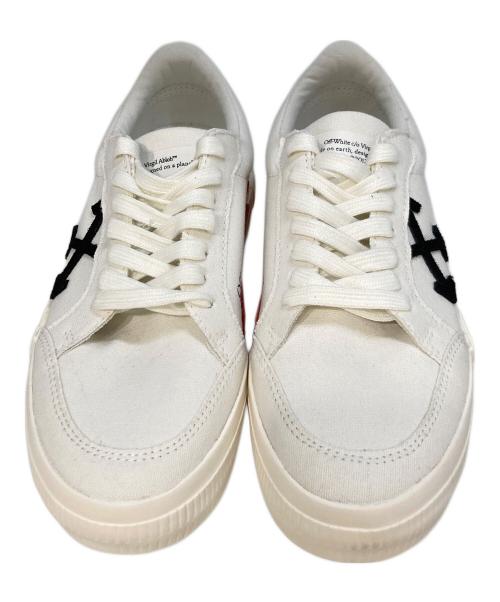 OFFWHITE（オフホワイト）OFFWHITE (オフホワイト) VULCANIZED LOW CANVAS ホワイト サイズ:38の古着・服飾アイテム