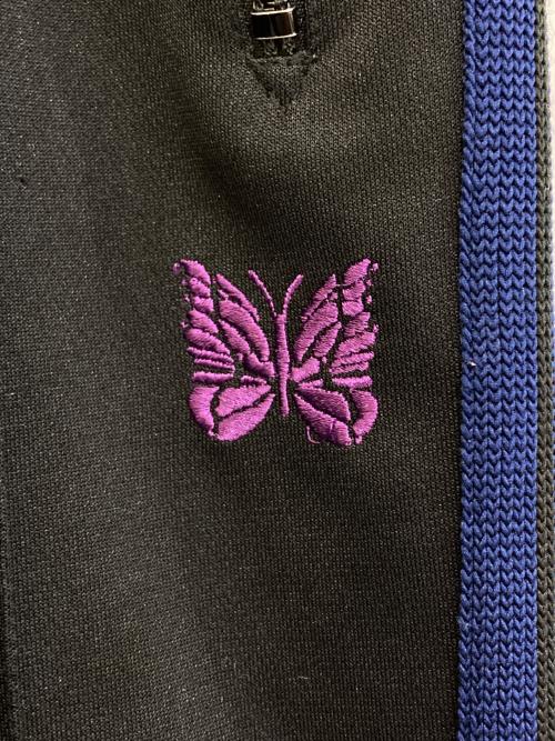 Needles（ニードルズ）Needles (ニードルズ) FREAK'S STORE (フリークスストア) 別注NARROW TRACK PANTS　IN376 ブラック サイズ:Sの古着・服飾アイテム