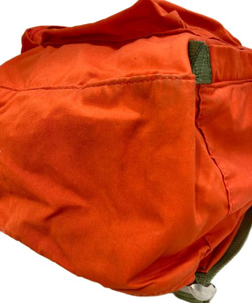 Acne studios（アクネ ストゥディオズ）Acne studios (アクネ ストゥディオズ) FJALLRAVEN (フェールラーベン) ハンケンバックパック オレンジの古着・服飾アイテム