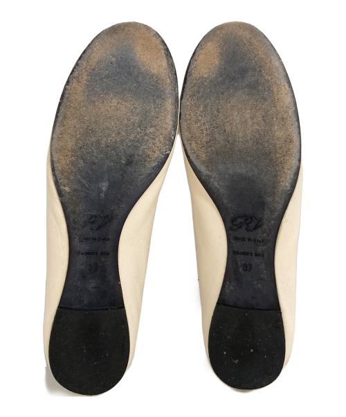 Roger Vivier（ロジェ ヴィヴィエ）Roger Vivier (ロジェ ヴィヴィエ) Leather Buckle Ballet Flats ベージュ サイズ:37の古着・服飾アイテム