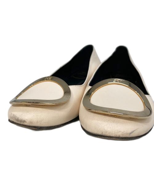 Roger Vivier（ロジェ ヴィヴィエ）Roger Vivier (ロジェ ヴィヴィエ) Leather Buckle Ballet Flats ベージュ サイズ:37の古着・服飾アイテム
