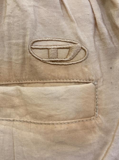 DIESEL（ディーゼル）DIESEL (ディーゼル) P-DAILY ベージュ サイズ:48の古着・服飾アイテム