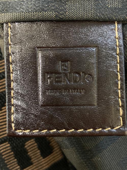 FENDI（フェンディ）FENDI (フェンディ) ズッカ柄トートバッグ ブラウンの古着・服飾アイテム