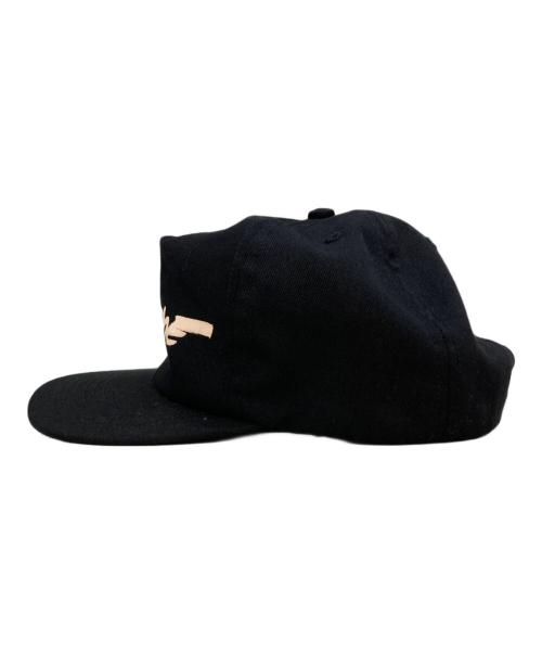 SUPREME（シュプリーム）Supreme (シュプリーム) Futura Logo 5-Panel キャップ ブラック サイズ:-の古着・服飾アイテム