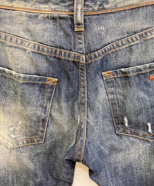 DSQUARED2（ディースクエアード）DSQUARED2 (ディースクエアード) ダメージ加工デニムパンツ インディゴ サイズ:46の古着・服飾アイテム
