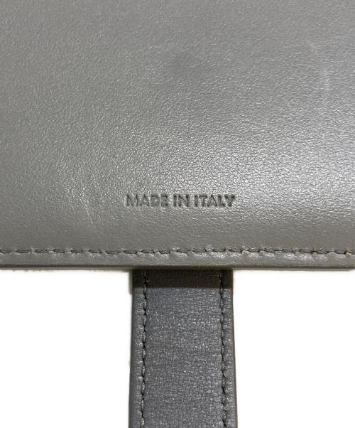 CELINE（セリーヌ）CELINE (セリーヌ) ラージストラップウォレット グレーの古着・服飾アイテム