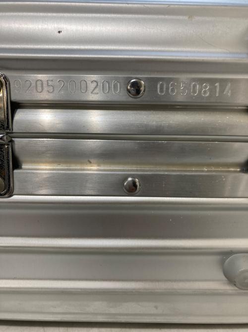 RIMOWA（リモワ）RIMOWA (リモワ) トパーズ 32L 2輪 シルバーの古着・服飾アイテム