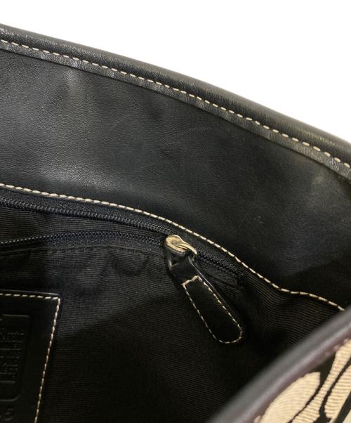 COACH（コーチ）COACH (コーチ) ホーボーショルダーバッグ ブラックの古着・服飾アイテム