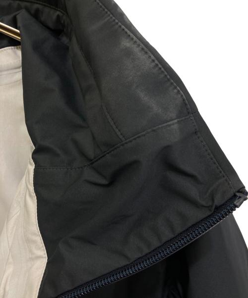 DESCENTE ALLTERRAIN（デザイント オルテライン）DESCENTE ALLTERRAIN (デザイント オルテライン) HARD SHELL JACKET CREAS マウンテンパーカー　DAMXGK30X ブラック サイズ:Mの古着・服飾アイテム