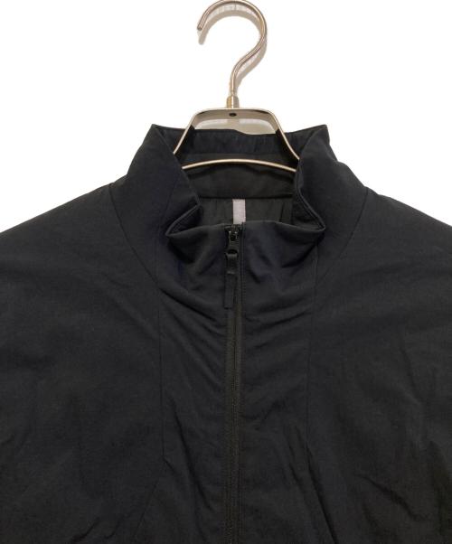ARC'TERYX VEILANCE（アークテリクスヴェイランス）ARC'TERYX VEILANCE (アークテリクスヴェイランス) MIONN IS JACKET　24233-119496 ブラック サイズ:Mの古着・服飾アイテム