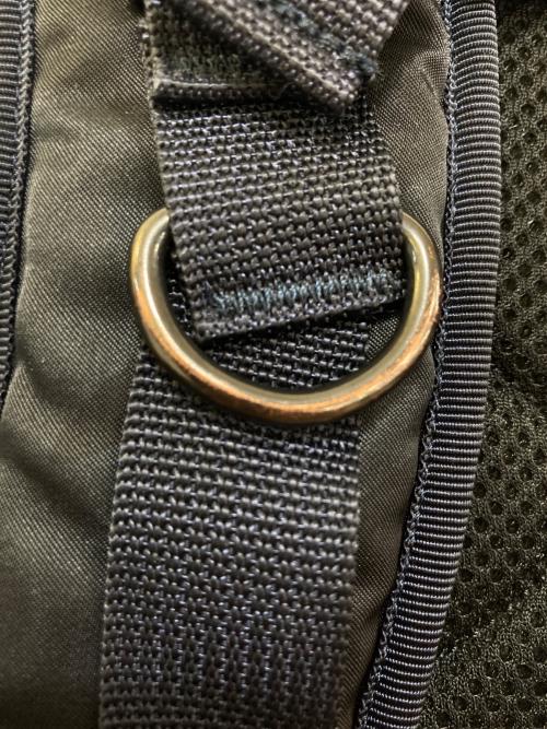 PORTER（ポーター）PORTER (ポーター) COUNTER SHADE BACKPACK　381-05116 カーキ×ネイビーの古着・服飾アイテム