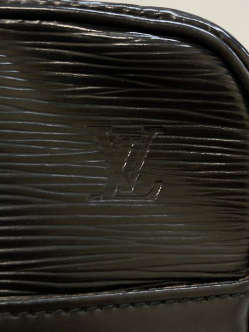 LOUIS VUITTON（ルイ ヴィトン）LOUIS VUITTON (ルイ ヴィトン) エピ ダヌーブ ショルダーバッグ　M45632 ブラックの古着・服飾アイテム