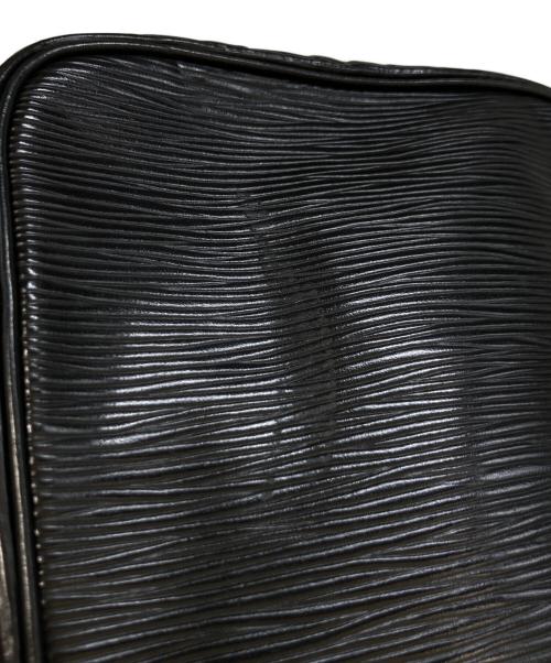 LOUIS VUITTON（ルイ ヴィトン）LOUIS VUITTON (ルイ ヴィトン) エピ ダヌーブ ショルダーバッグ　M45632 ブラックの古着・服飾アイテム