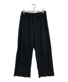 HOMME PLISSE ISSEY MIYAKE（オム プリッセ イッセイ ミヤケ）の古着「TAILORED PLEATS PANTS」｜ブラック