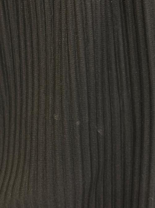 HOMME PLISSE ISSEY MIYAKE（オム プリッセ イッセイ ミヤケ）HOMME PLISSE ISSEY MIYAKE (オム プリッセ イッセイ ミヤケ) TAILORED PLEATS PANTS ブラック サイズ:1の古着・服飾アイテム