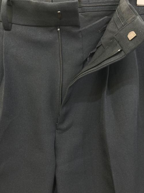 LE（エルイー）LE (エルイー) エブリデイ スラックス ネイビー サイズ:3の古着・服飾アイテム