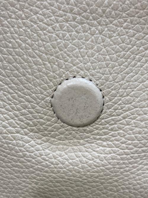 MARC JACOBS（マークジェイコブス）MARC JACOBS (マークジェイコブス) ショルダーバッグ ベージュの古着・服飾アイテム