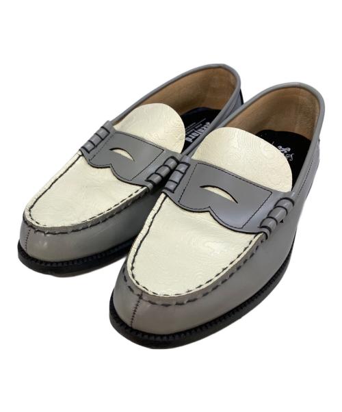 kenford（ケンフォード）kenford (ケンフォード) コインローファー グレー×ホワイト サイズ:26 1/2の古着・服飾アイテム