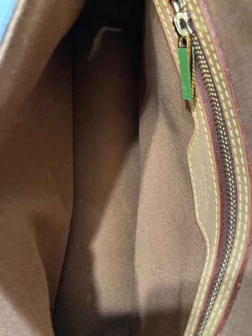 LOUIS VUITTON（ルイ ヴィトン）LOUIS VUITTON (ルイ ヴィトン) ミニルーピング ハンドバッグ　M51147 ブラウンの古着・服飾アイテム