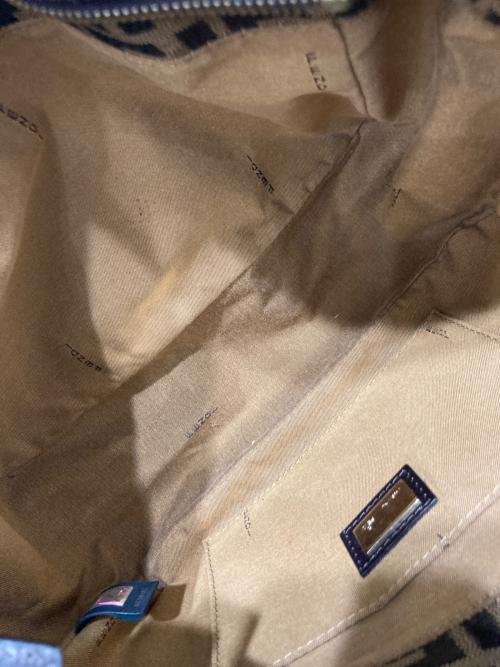 FENDI（フェンディ）FENDI (フェンディ) ズッカ柄 トートバッグ　8BH156 ブラウンの古着・服飾アイテム
