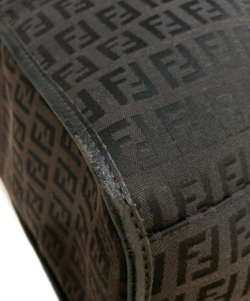 FENDI（フェンディ）FENDI (フェンディ) ズッキーノ柄 トートバッグ　8BH153 ブラックの古着・服飾アイテム