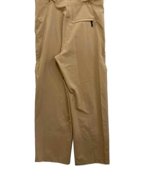 THE NORTH FACE（ザ ノース フェイス）THE NORTH FACE (ザ ノース フェイス) ビーフリー オーバーオール ベージュ サイズ:FREEの古着・服飾アイテム