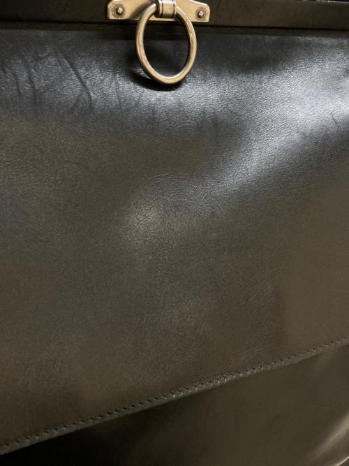 Yves Saint Laurent Rive Gauche（イヴ・サンローラン リヴ・ゴーシュ）Yves Saint Laurent Rive Gauche (イヴ・サンローラン リヴ・ゴーシュ) がま口レザー2WAYショルダーバッグ ブラックの古着・服飾アイテム
