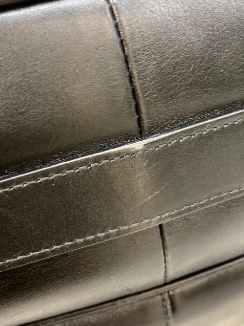 Yves Saint Laurent Rive Gauche（イヴ・サンローラン リヴ・ゴーシュ）Yves Saint Laurent Rive Gauche (イヴ・サンローラン リヴ・ゴーシュ) がま口レザー2WAYショルダーバッグ ブラックの古着・服飾アイテム