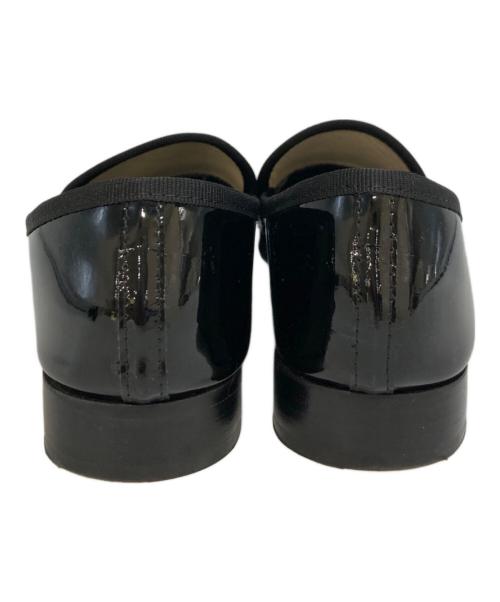 repetto（レペット）repetto (レペット) エナメルオペラローファー ブラック サイズ:37の古着・服飾アイテム