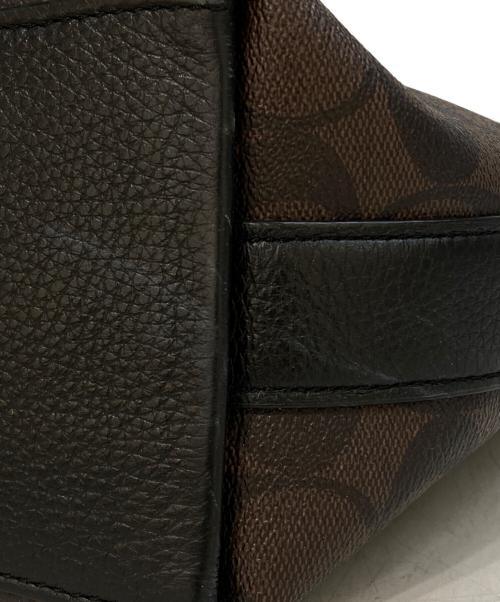 COACH（コーチ）COACH (コーチ) シグネチャーショルダーバッグ　C2819 ブラウンの古着・服飾アイテム