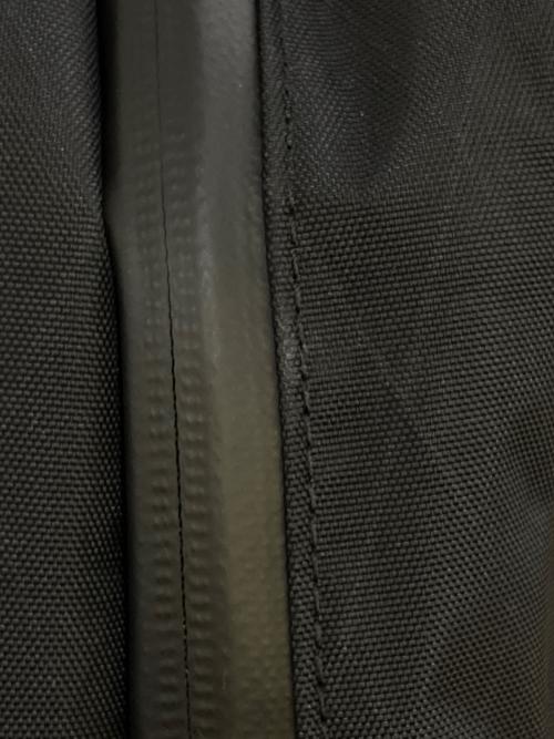 AER（エアー）AER (エアー) travel sling 2 ブラックの古着・服飾アイテム