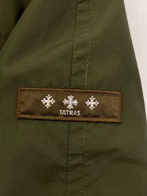 TATRAS（タトラス）TATRAS (タトラス) PETRONIOナイロンステンカラーコート　MTK8SH435　 カーキ サイズ:02の古着・服飾アイテム