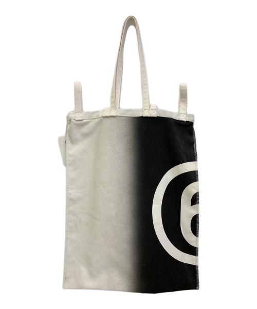 MM6 Maison Margiela（エムエムシックスメゾンマルジェラ）MM6 Maison Margiela (エムエムシックスメゾンマルジェラ) ベルリンバッグ ホワイトの古着・服飾アイテム