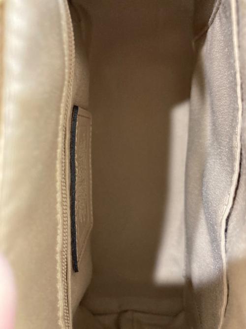 COACH（コーチ）COACH (コーチ) 2WAYバッグ F37217 ベージュの古着・服飾アイテム