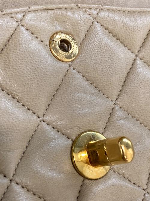 CHANEL（シャネル）CHANEL (シャネル) マトラッセ ダブルチェーンショルダーバッグ ベージュの古着・服飾アイテム