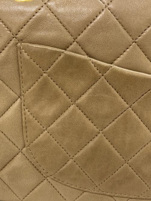 CHANEL（シャネル）CHANEL (シャネル) マトラッセ ダブルチェーンショルダーバッグ ベージュの古着・服飾アイテム
