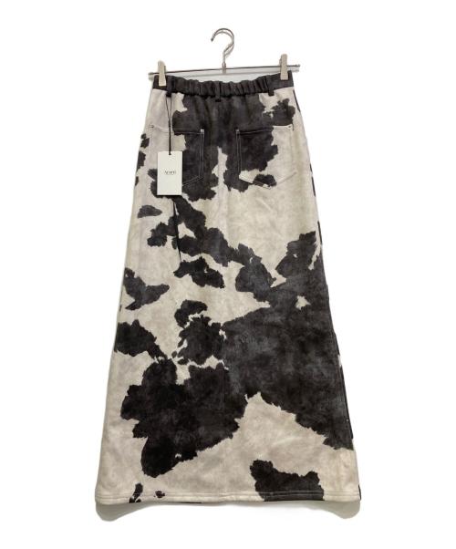 Ameri（アメリ）Ameri (アメリ) COW PATTERN SUEDE LIKE SKIRT　0125209810540 ホワイト×グレー サイズ:M 未使用品の古着・服飾アイテム