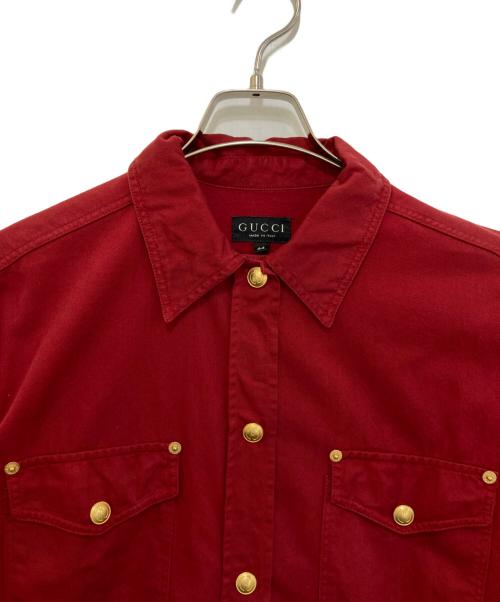 GUCCI（グッチ）GUCCI (グッチ) 金釦シャツ レッド サイズ:44の古着・服飾アイテム