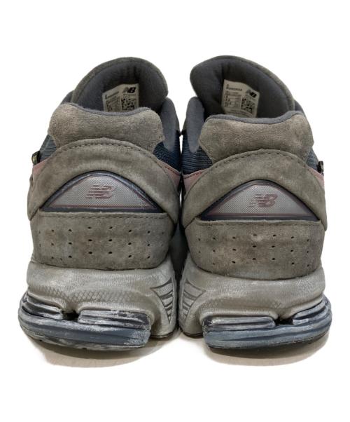 NEW BALANCE（ニューバランス）NEW BALANCE (ニューバランス) ローカットスニーカー　M2002RXA グレー サイズ:27の古着・服飾アイテム