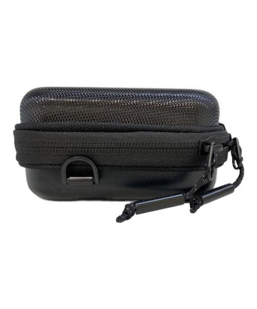 NEW BALANCE（ニューバランス）NEW BALANCE (ニューバランス) Samsonite (サムソナイト) クロスボディクラッチバッグV2 ブラック 未使用品の古着・服飾アイテム