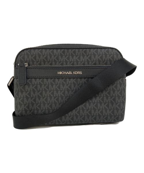MICHAEL KORS（マイケルコース）MICHAEL KORS (マイケル・コース) ユーティリティークロスボディショルダーバッグ ブラックの古着・服飾アイテム