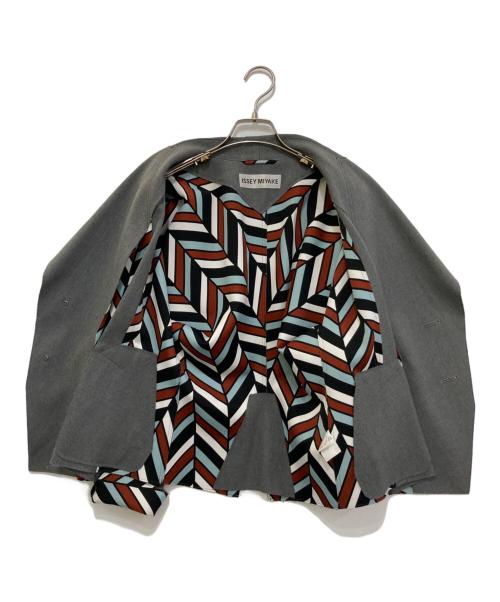 ISSEY MIYAKE（イッセイミヤケ）ISSEY MIYAKE (イッセイミヤケ) 切替ボンディングテーラードジャケット　IM54FD501 カーキ サイズ:1の古着・服飾アイテム