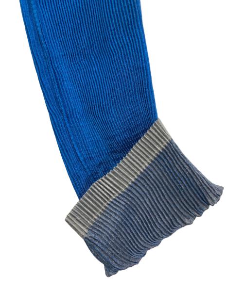 ISSEY MIYAKE（イッセイミヤケ）ISSEY MIYAKE (イッセイミヤケ) リバーシブルプリーツワンピース ブルー×グレー サイズ:実寸参照の古着・服飾アイテム