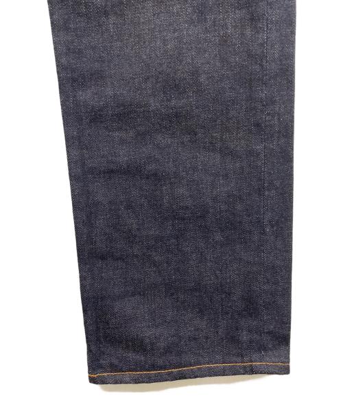 JAPAN BLUE JEANS（ジャパンブルージーンズ）JAPAN BLUE JEANS (ジャパンブルージーンズ) Selvedge Straight Jeans 14oz　J0401RB インディゴ サイズ:34 未使用品の古着・服飾アイテム