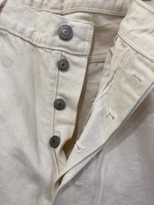 LEVI'S（リーバイス）LEVI'S (リーバイス) 501 デニムパンツ アイボリー サイズ:36の古着・服飾アイテム