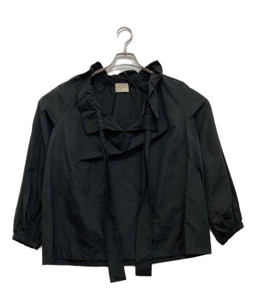 UNITED ARROWS TOKYO（ユナイテッドアローズトウキョウ）UNITED ARROWS TOKYO (ユナイテッドアローズトウキョウ) ギャザーフリル リボン ブラウス ブラック サイズ:38の古着・服飾アイテム